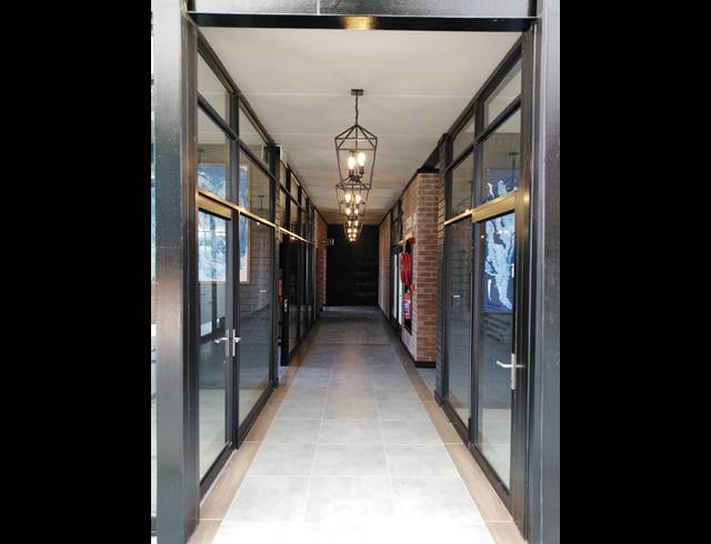 3 BEDROOM APARTMENT TO LET IN FIRLANDS